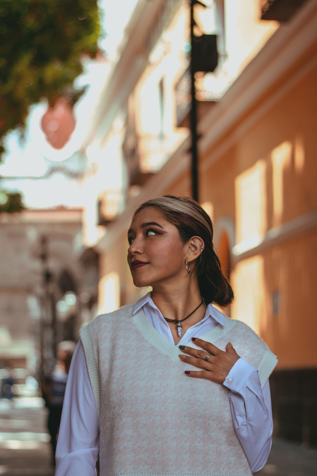 世界の街角女性 06(Photo: César O'neill / Pexels)